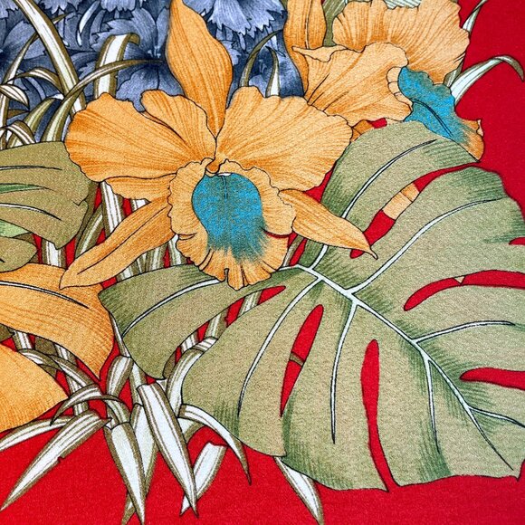 Vintage Salvatore Ferragamo Silk Scarf – Jungle Cubs & Tropical Foliage - Picture 3 of 15